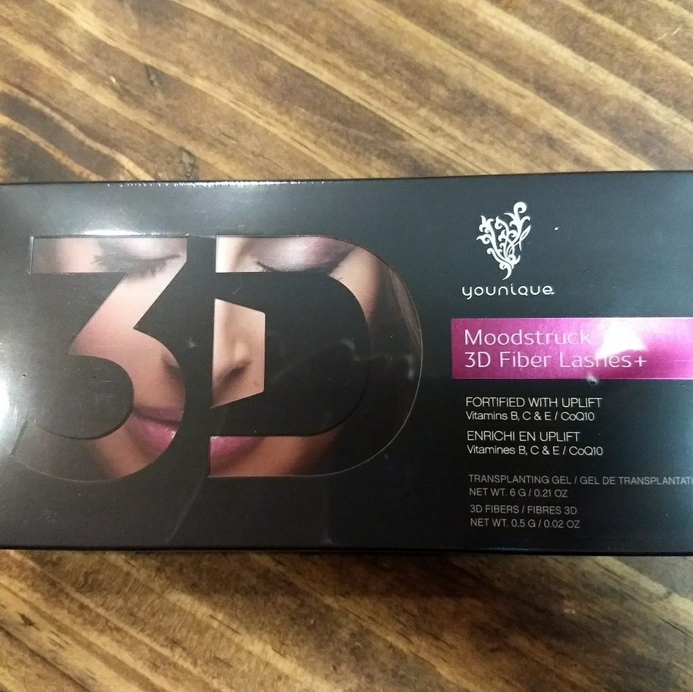 Younique 3D Fiber Lash *NEW*